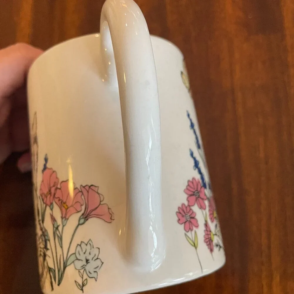 Spectrum Designz 2021 SD Bunny Rabbit & Yellow Butterfly Mug Cup 18 oz.